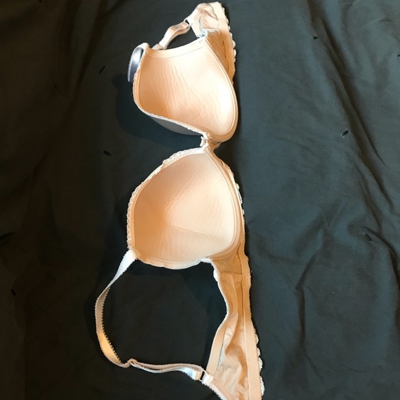 Nude Bra - Picture 4 of 8